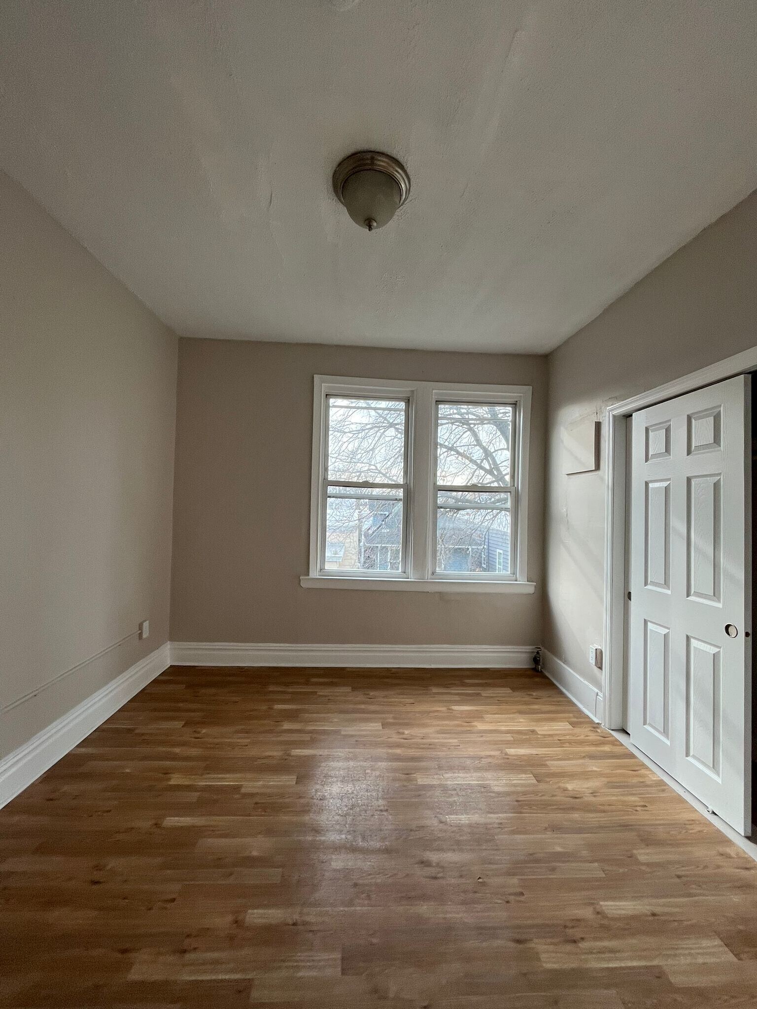 Building Photo - 244 Duncan Ave