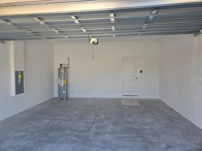 Building Photo - 9872 Dancing Goat Pl