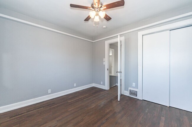 Building Photo - COMING SOON! 3 Bed 2 Bath Independence hom...