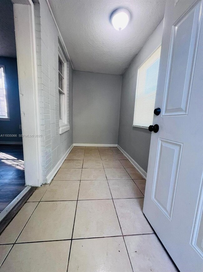 Building Photo - 1742 West St