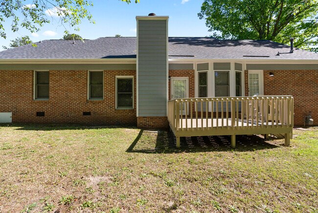 Building Photo - 6858 St Julian Way
