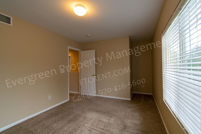 Building Photo - 6714 Autumn Ridge Dr