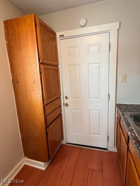 Building Photo - 990 Kelly Ave