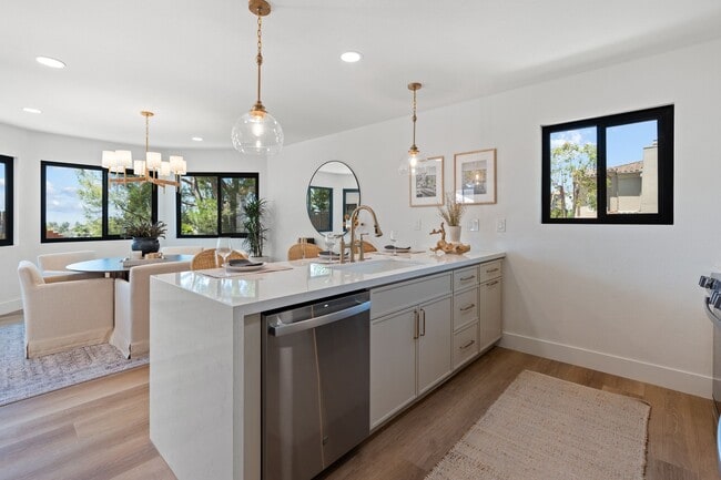 Building Photo - 6801 El Fuerte St