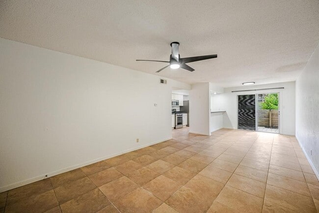 Building Photo - 7801 Shoal Creek Blvd