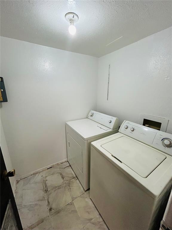 Building Photo - 3912 Crayrich Cir