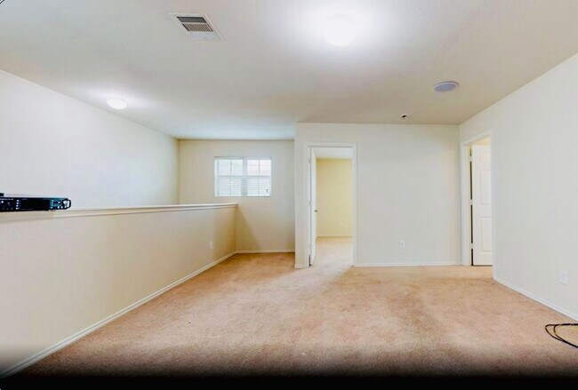 Building Photo - 16510 Mandate Dr