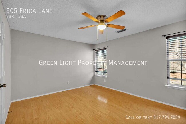 Building Photo - 505 Erica Ln