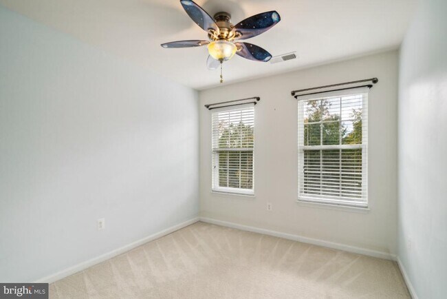 Building Photo - 8330 Leighlex Ct