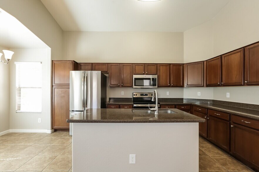 Building Photo - 501 S 112th Dr