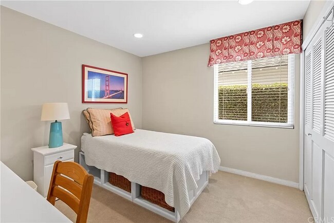 Building Photo - 3102 Tigertail Dr