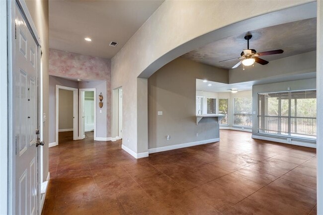 Building Photo - 5718 McCarty Ln