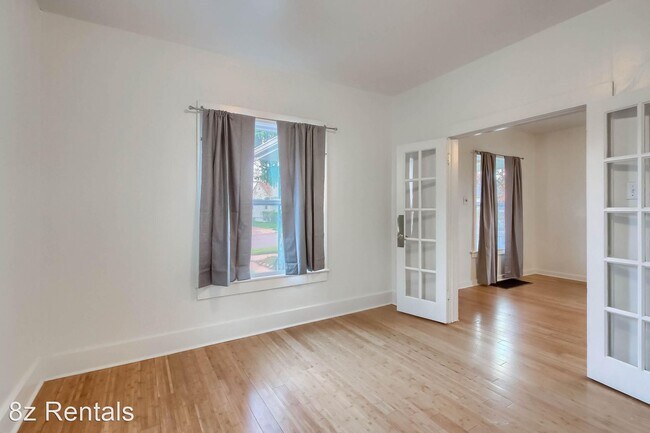 Building Photo - 3 br, 1 bath House - 3935 S Bannock St