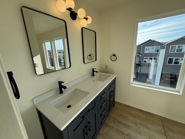 Building Photo - FULLY GUTTED & RENOVATED 4-Bedroom Condo Near Montana State University