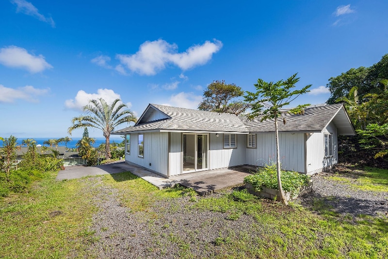 Building Photo - 73-4343-4343 Oneone St