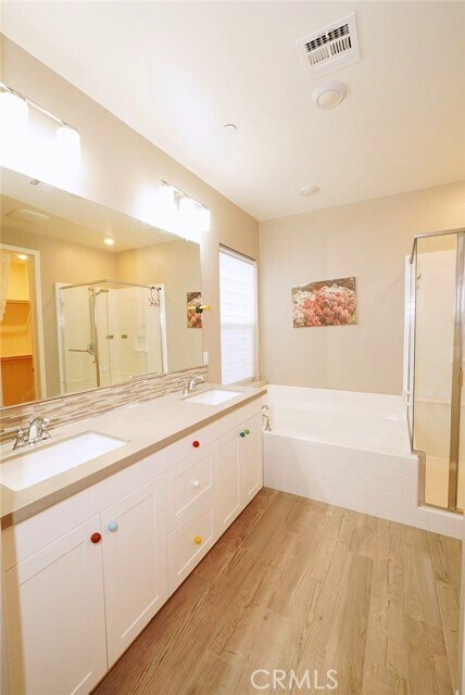 Building Photo - 103 Cambria Ct