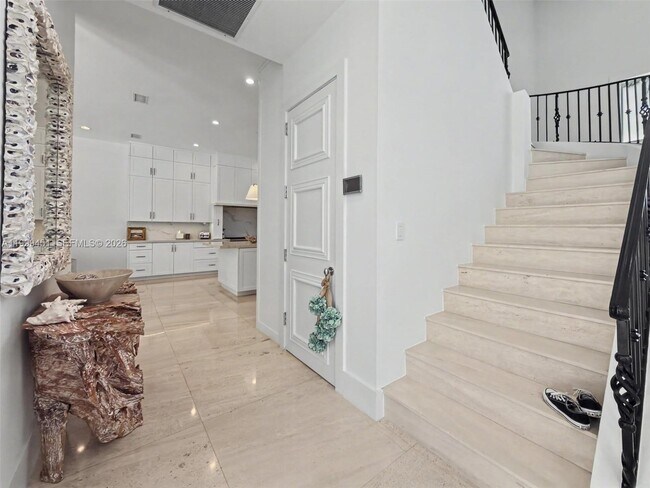 Building Photo - 13689 Deering Bay Dr