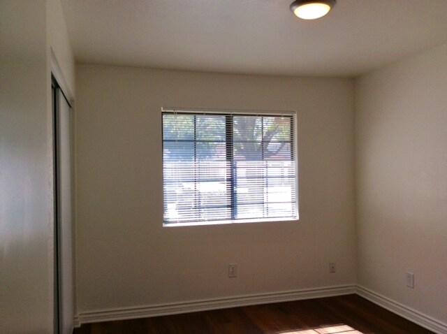 Building Photo - 2143 W Avenue K15