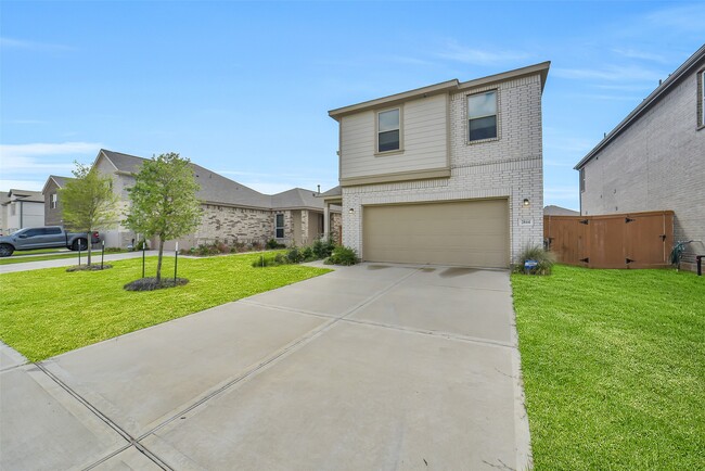 Building Photo - 2844 Grand Anse Dr
