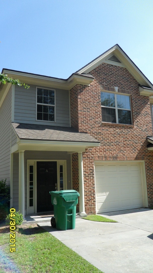 Building Photo - 3400ABarack