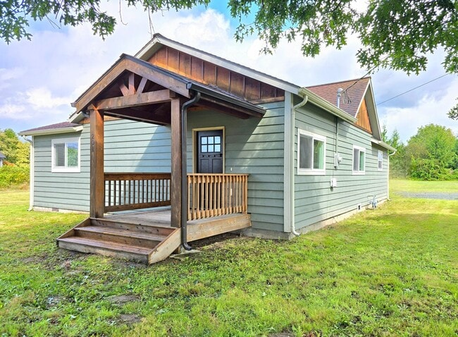 Primary Photo - 3 Bedroom Home in Sedro Woolley Available Now