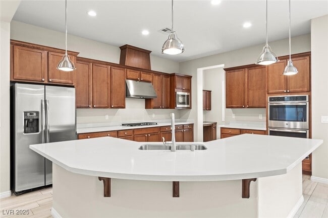 Building Photo - 11843 Cogoleto Ave