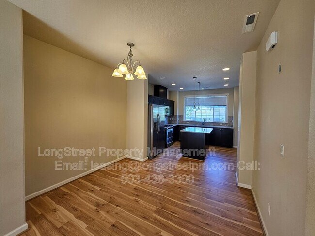 Building Photo - 14976 NW Orchid St