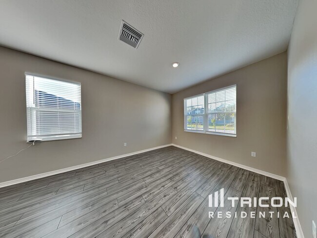 Building Photo - 6336 Dolostone Dr