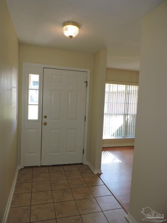 Building Photo - 2145 Jarrod Dr