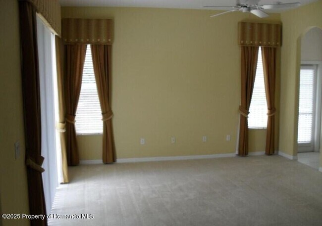 Building Photo - 4301 Blakemore Pl