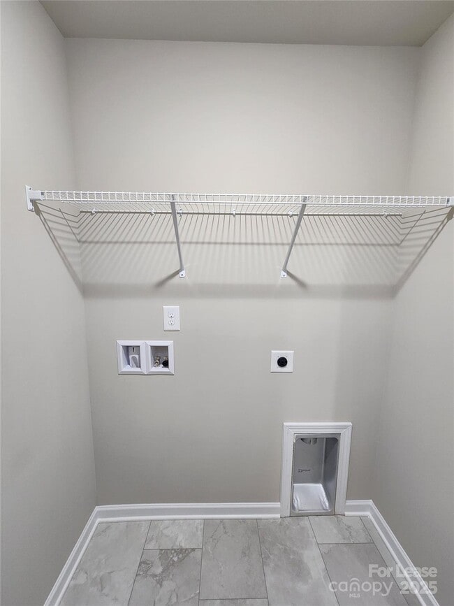 Building Photo - 12530 Susanna Dr