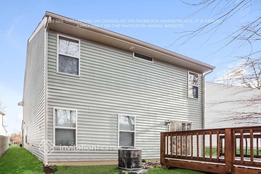 Building Photo - 2704 Old House Cir