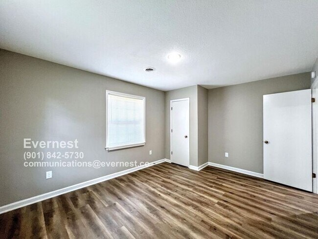 Building Photo - 731 Cumberland Cove