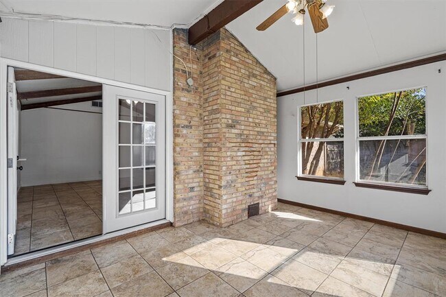 Building Photo - 1912 Terry Ln