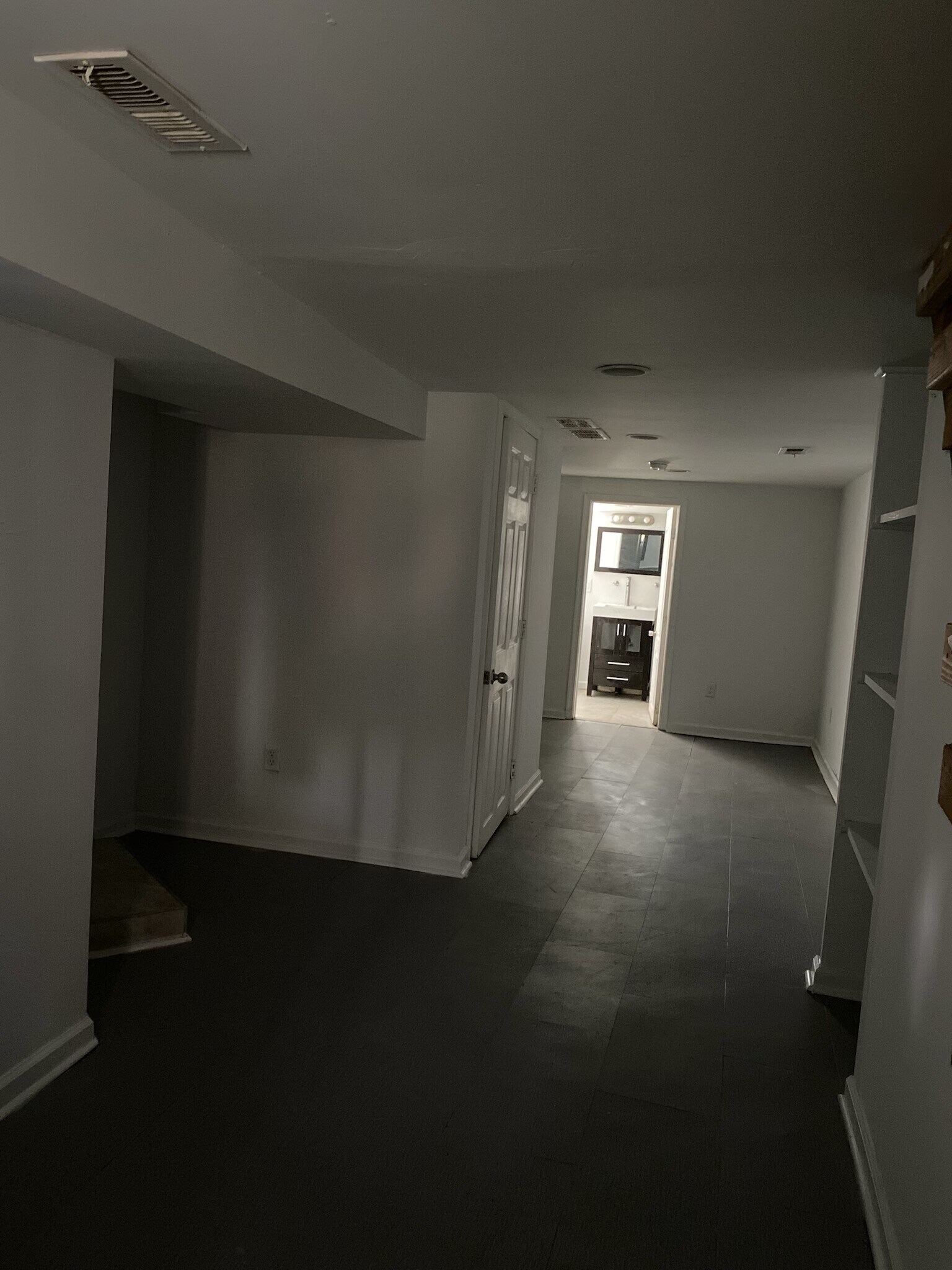 Building Photo - 6023 Summer St