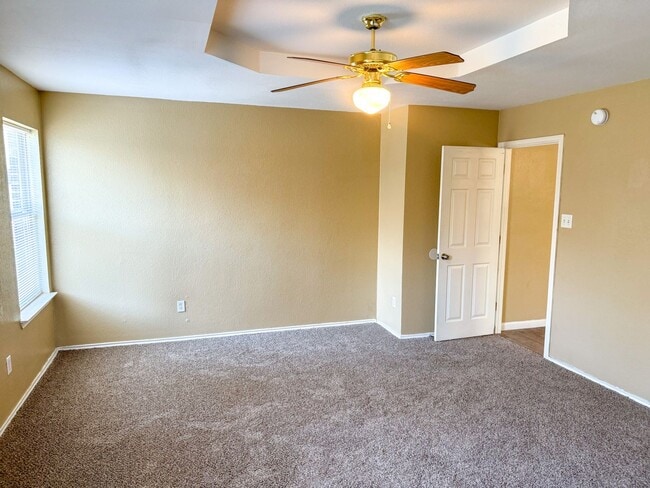 Building Photo - Available NOW!!!! Beautiful 1 story, 4 bed...