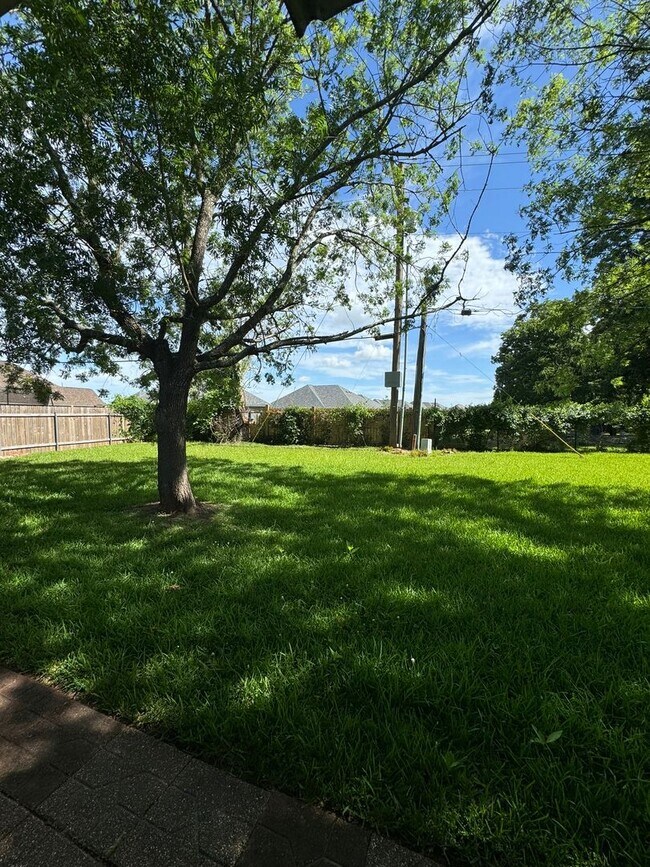 Building Photo - Rental Property in Bossier City