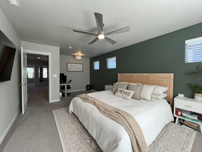 Building Photo - Spacious 3-Bedroom + Loft Home with Modern...