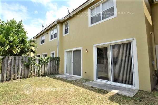 Building Photo - 13737 SW 116th Terrace