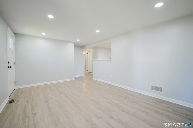 Building Photo - 50 Fowler Ave