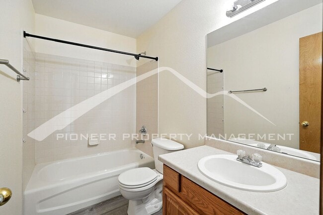 Building Photo - Charming Home with Central AC and Gas Fire...