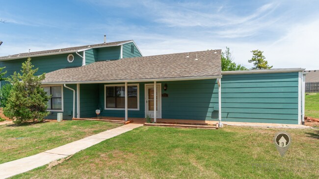 Building Photo - Charming Updated Gem Near Quail Springs!