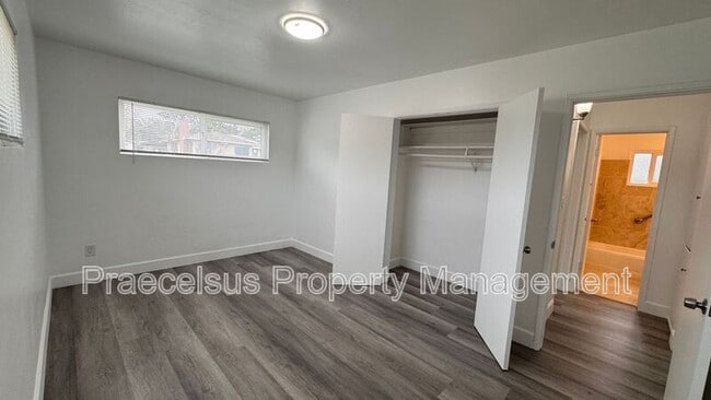 Building Photo - 8235 Alton Dr