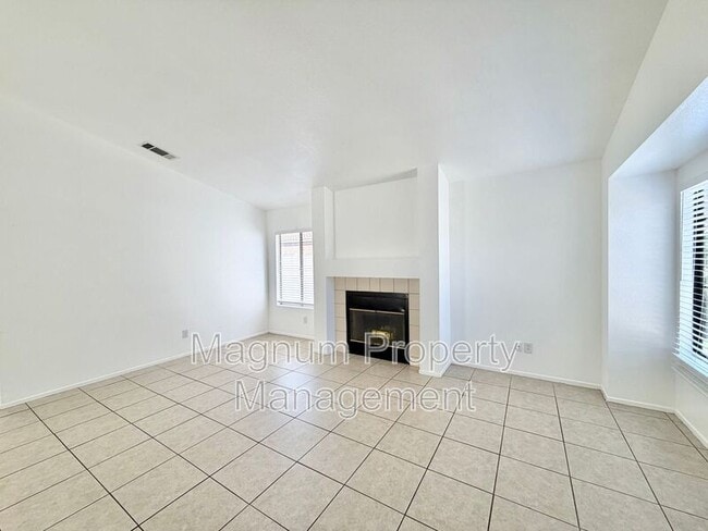 Building Photo - 29677 Woodlands Ave