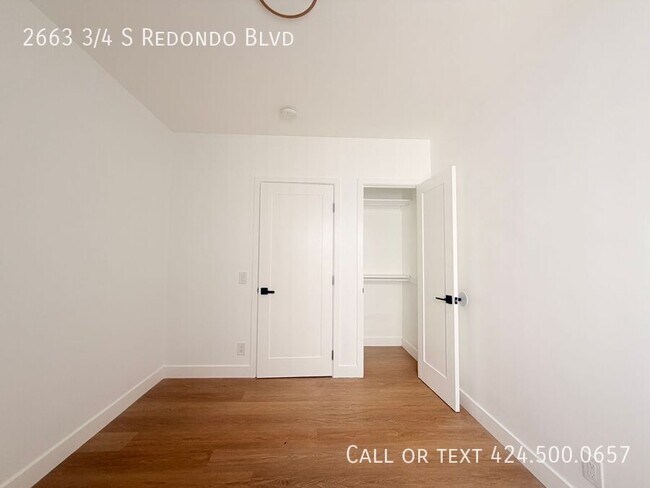 Building Photo - 2663 3/4-2664 Redondo Blvd