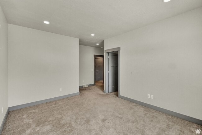 Building Photo - 12706 Roll Save Ln