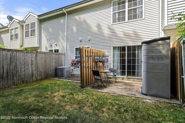 Building Photo - 109 Sandpiper Ln