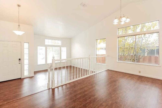 Building Photo - Welcome to 8409 Trimmer Way, Sacramento, C...