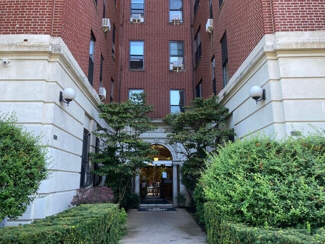 Building Photo - 115 Eastern Pkwy