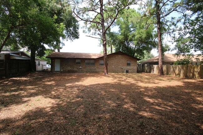 Building Photo - 4/2 Brick Home in Northeast Pensacola for ...